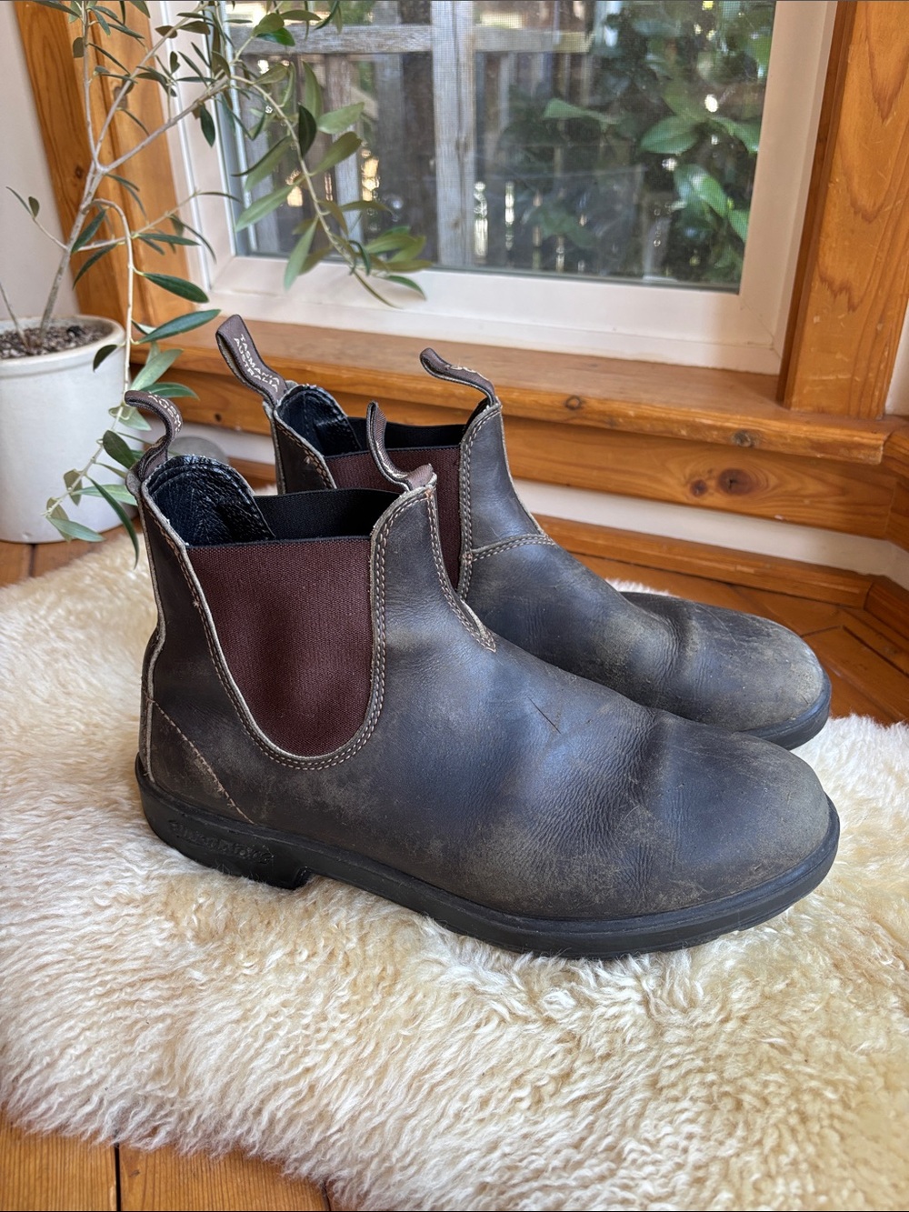 Distressed Blundstone Boots